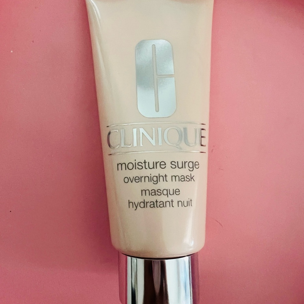Clinique Cream Makeup for Radiant Skin